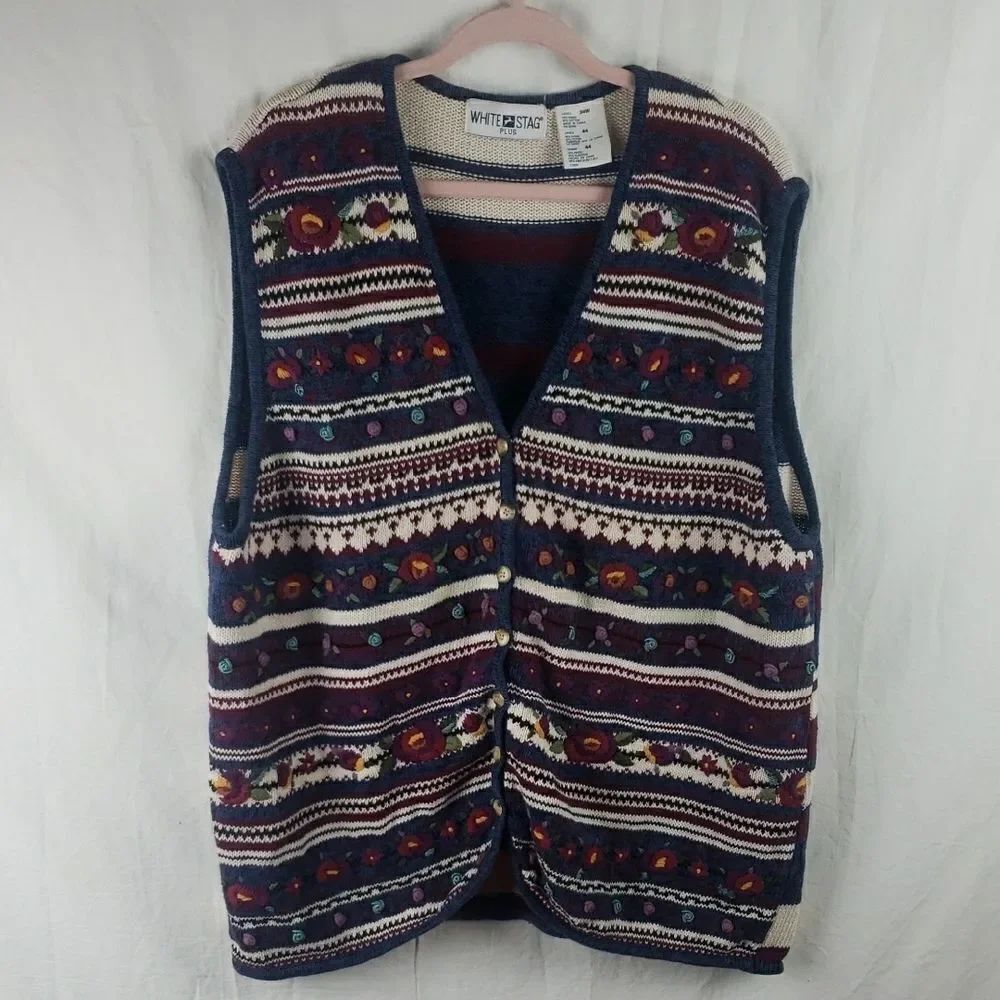 Vintage White Stag Women's 24W Floral Embroidered Vest